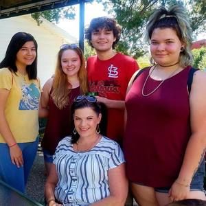 Meet your Posher, Andrea